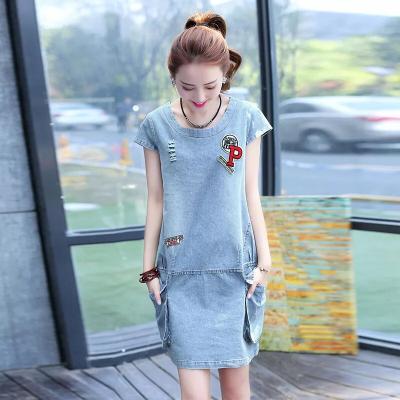 ĐẦM JEAN SUÔNG 2 TÚI THÊU CHỮ - NJ952